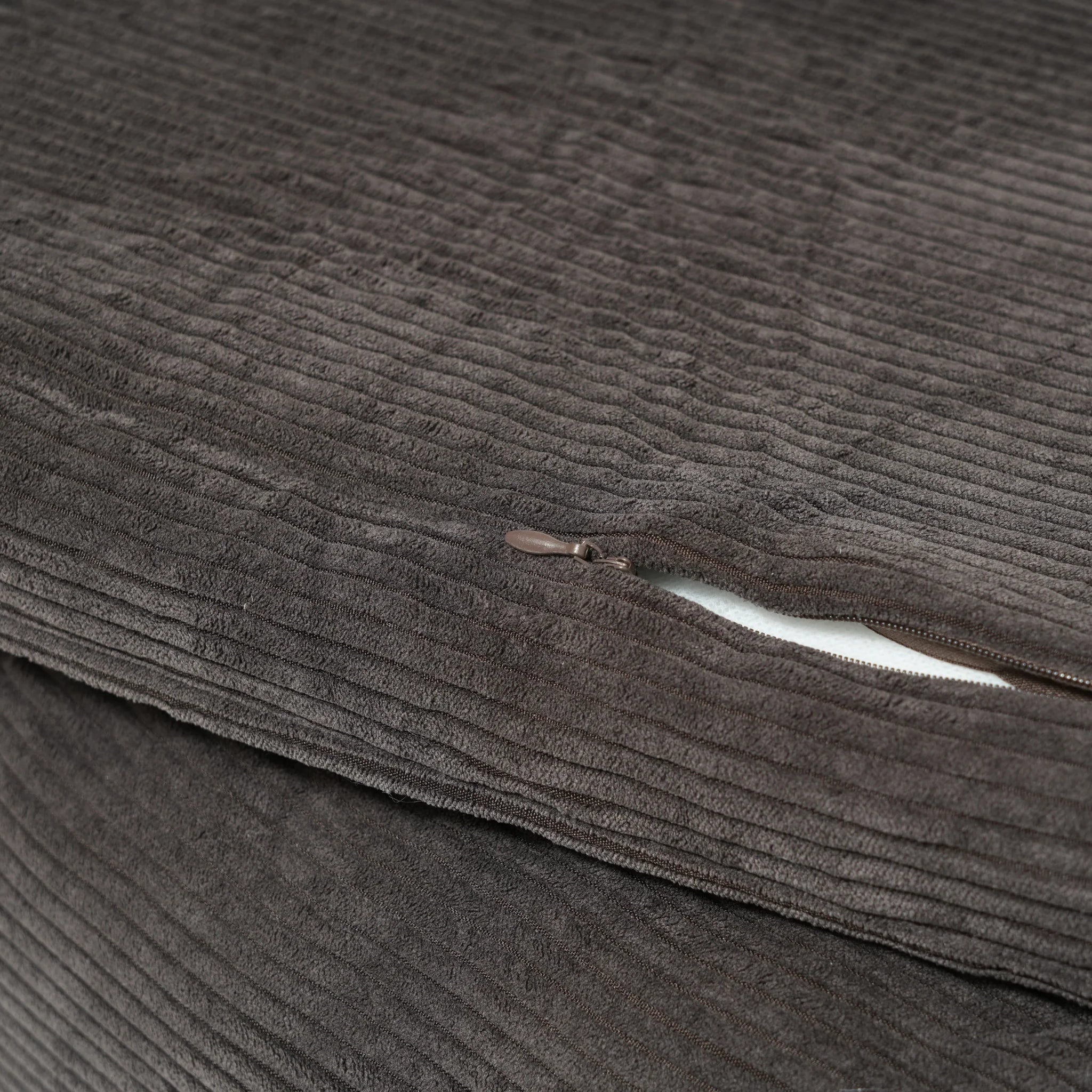 Vera Dog Bed | Dark Oak Corduroy