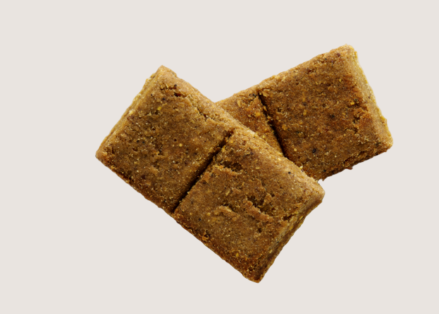 Awards Best Behavior Free Range Turkey WITH PUMPKIN &amp; GOUDA CHEESE