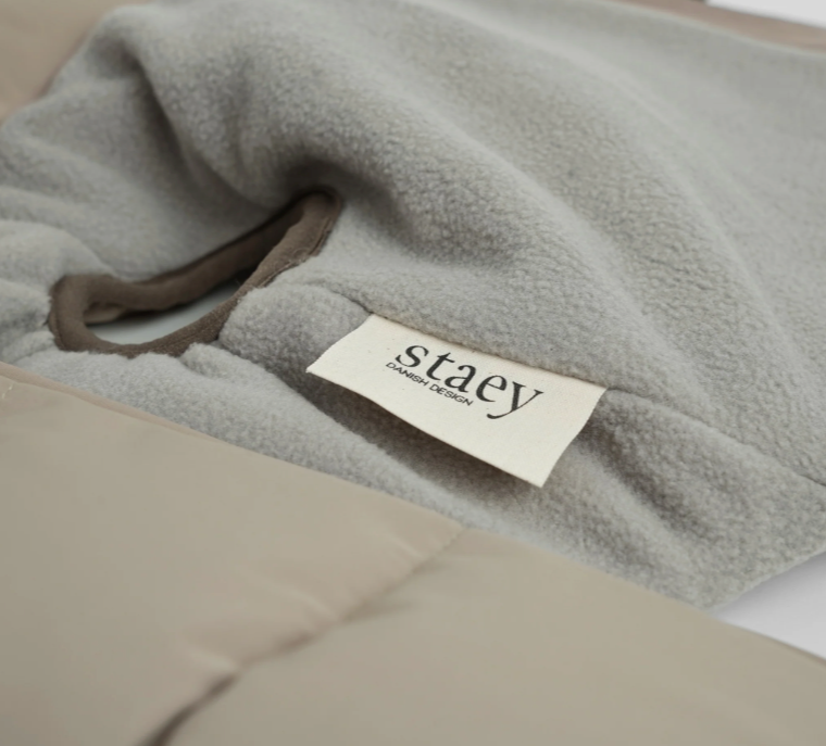 Vera Dog Coat w. Harness | Sand