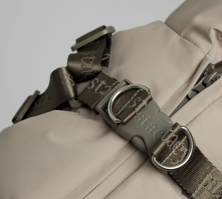 Vera Dog Coat w. Harness | Sand