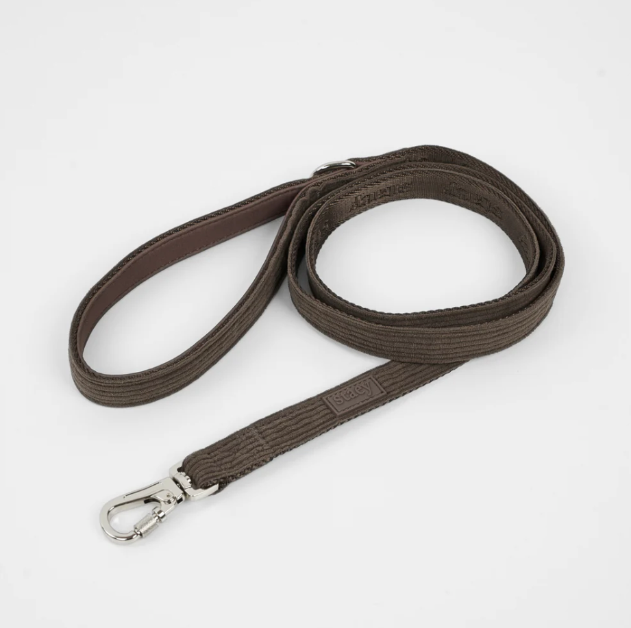 ELMA TAUMUR | Dark Oak