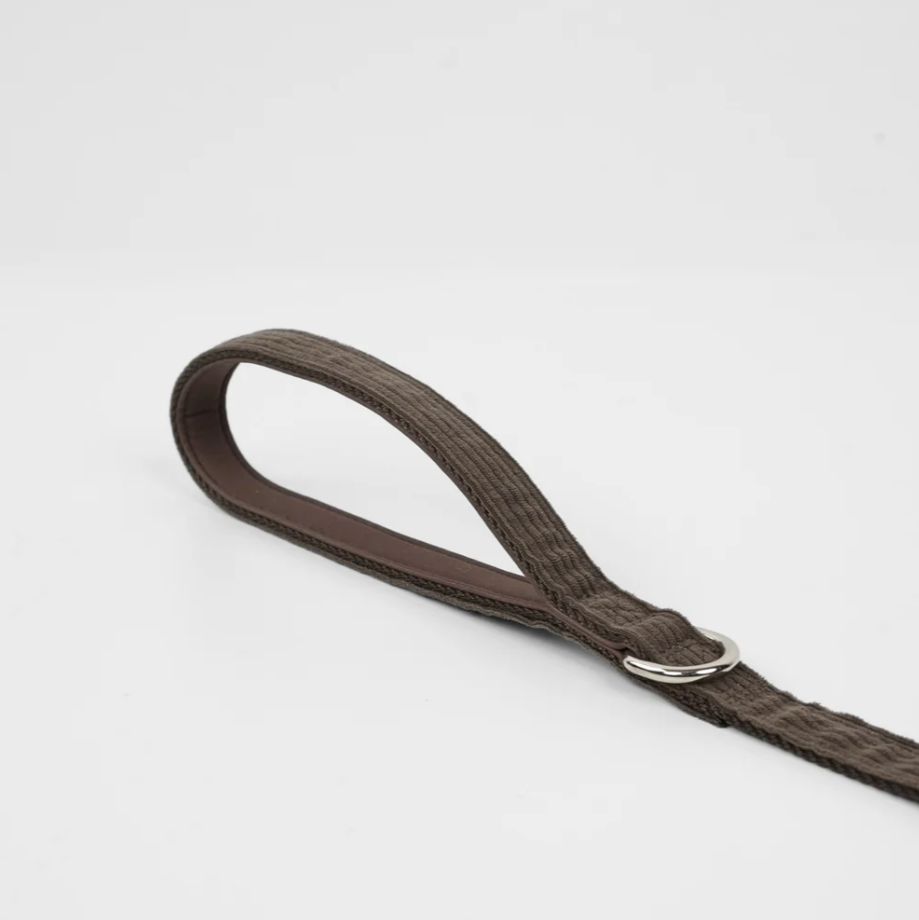ELMA TAUMUR | Dark Oak
