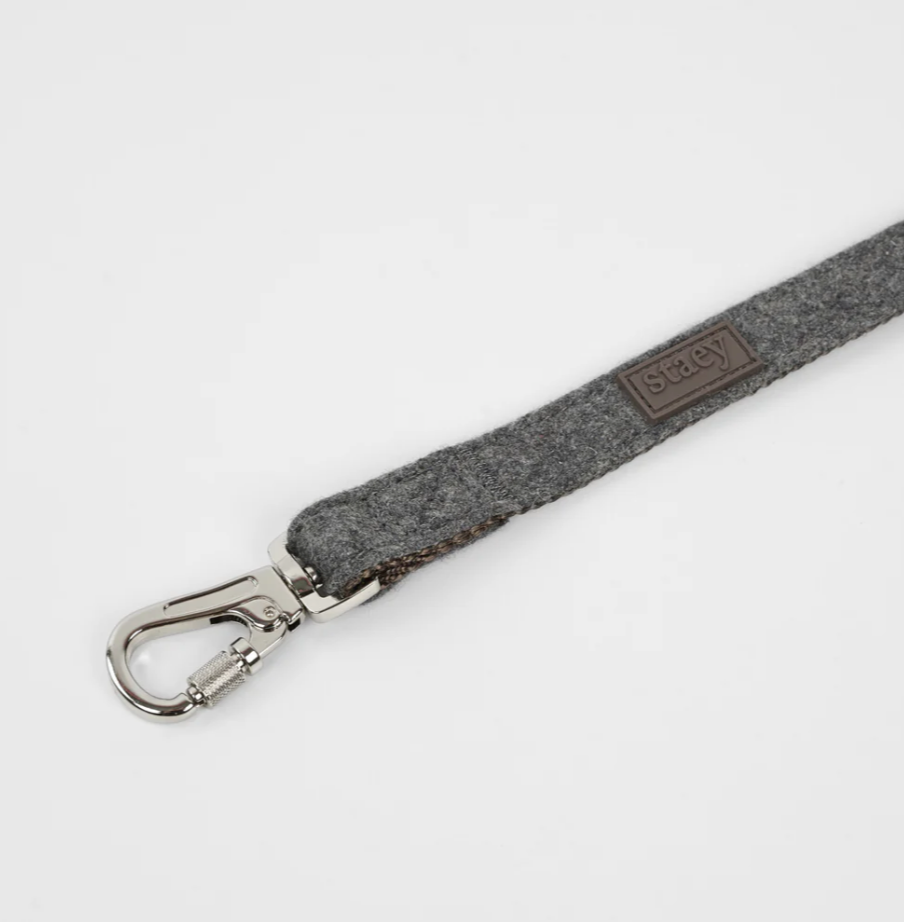 ELMA TAUMUR | Stone