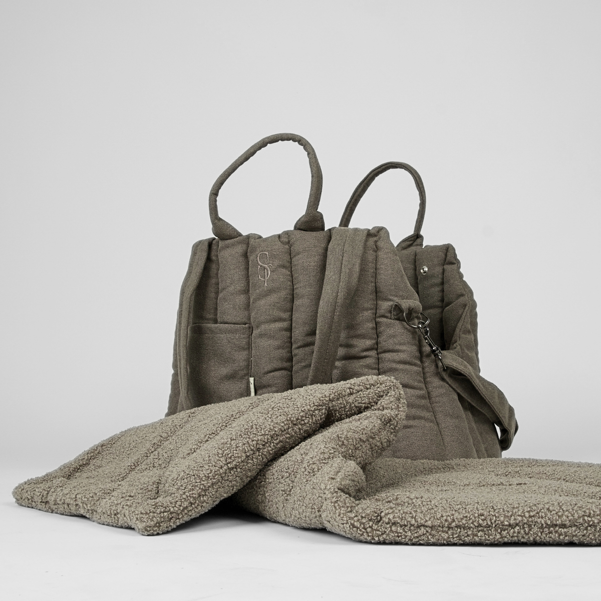 ELLA BURÐARTASKA | Taupe